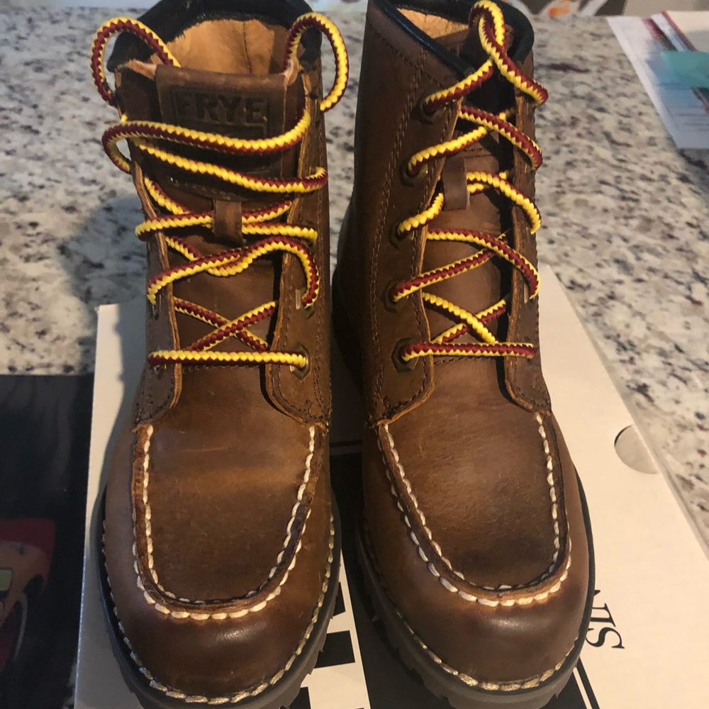 Boys Frye leather boots! Size 12! NIB
